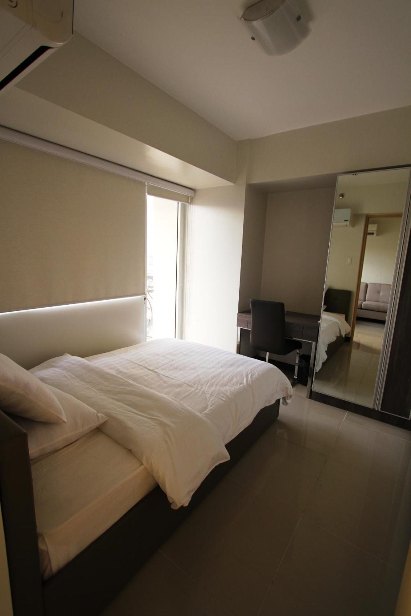 Extremeli Suites Manila Powered By Cocotel Ruang foto